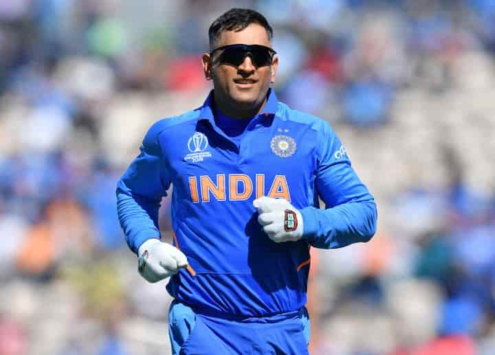 Top Top Reasons Why MS Dhoni Known as India's Greatest Captain