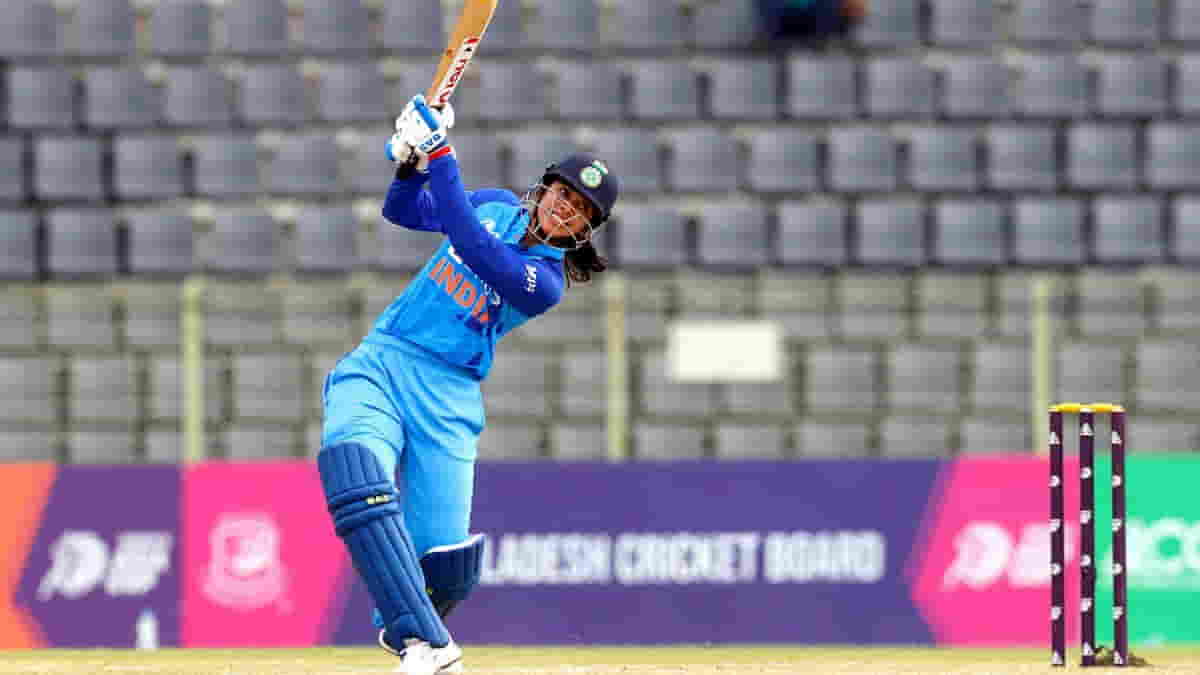 WPL 2023 Player Auction Smriti Mandhana makes history by fetching Rs 3.4 crore to become the most expensive player.