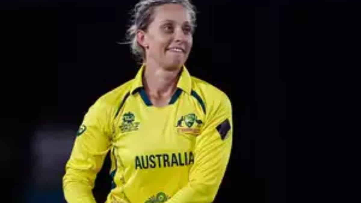 WPL Auction 2023 Australia all-rounder Ashleigh Gardner leaves behind Harmanpreet Kaur to fetch INR 3.2 crore