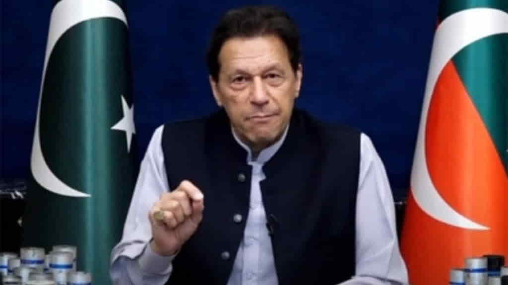 Imran still respected, revered and idolised by Pak's cricket community