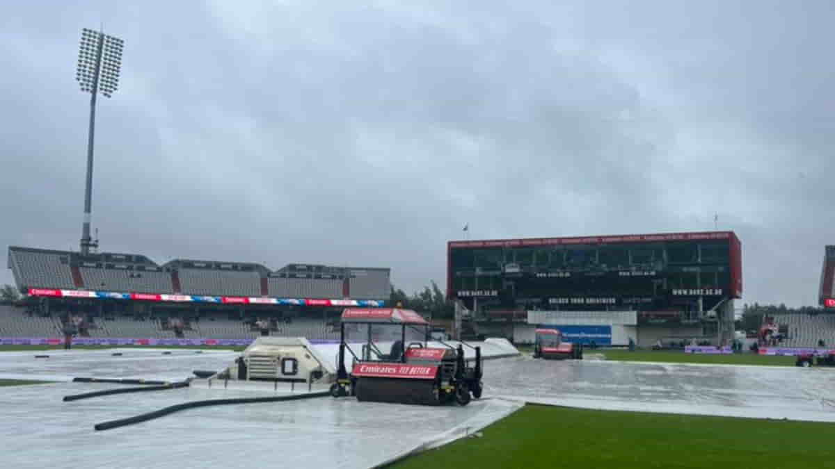 Ashes 2023: Rain delays start of play at Old Trafford in Manchester