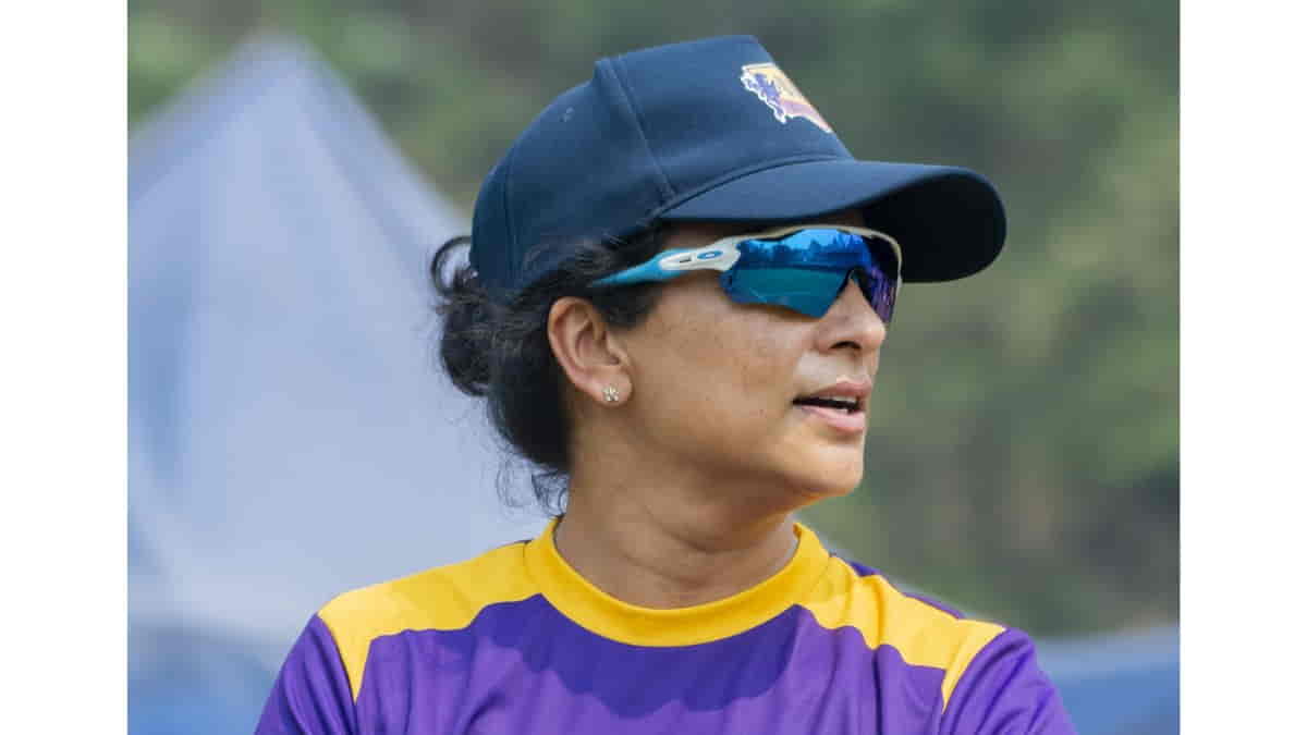 Lisa Sthalekar