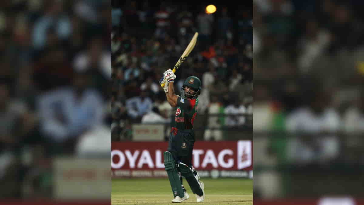 Abu Dhabi Bangladesh's Mehidy Hasan Miraz in action during the sixth match (Group B) of Asia Cup 2018 between Afghanistan and Bangladesh at Sheikh Zayed Stadium in Abu Dhabi, UAE on Sept 20, 2018.