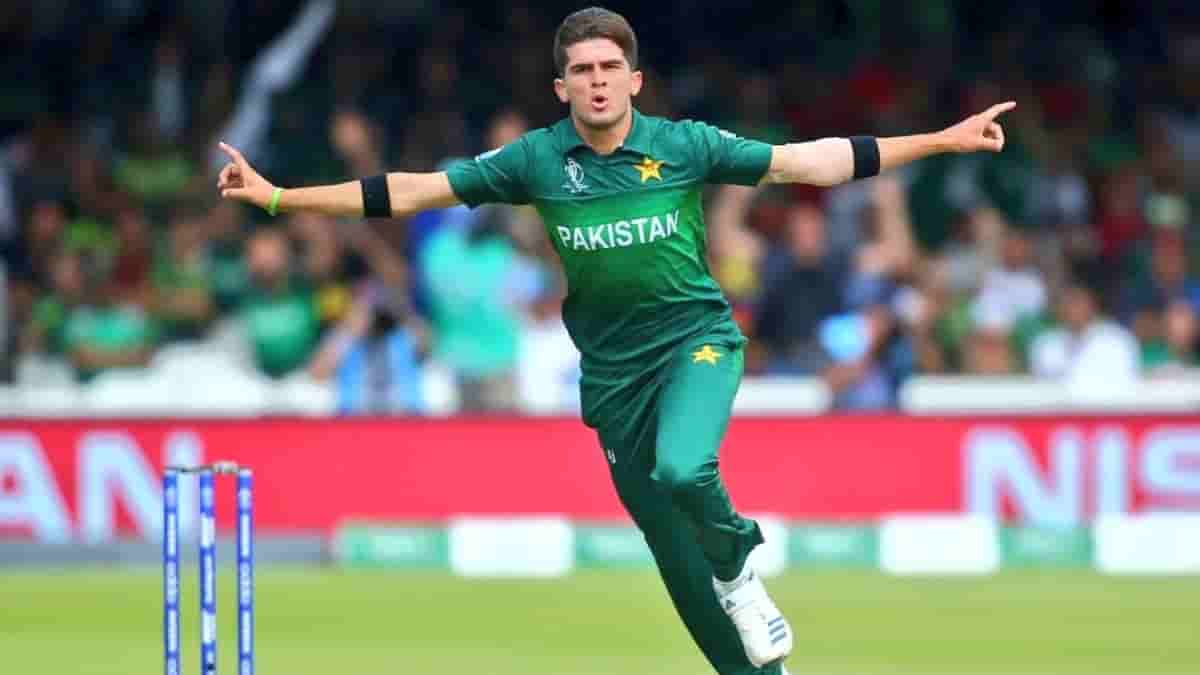 Shaheen Afridi Bowling Worries Waqar Younis