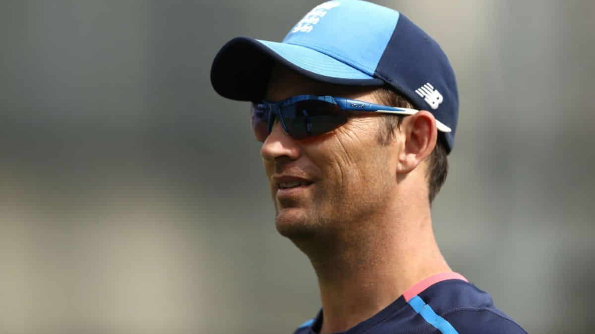 Shane Bond Joins Rajasthan Royals as Dual Role Assistant Coach and Fast Bowling Coach