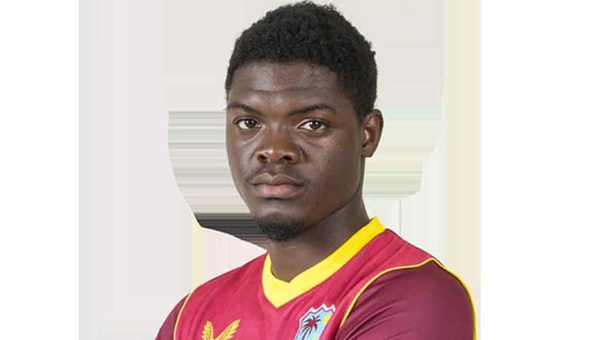 Top Five RCB Players With Highest Salary In IPL 2024