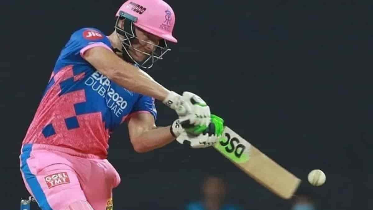 5 Non-Opener Batsman With Most Sixes In T20I