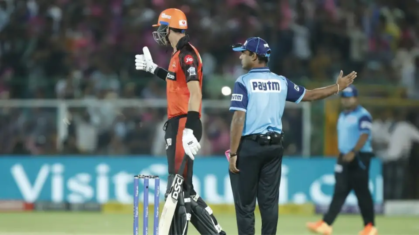 NO Ball Rule by BCCI | Hawk eye camera