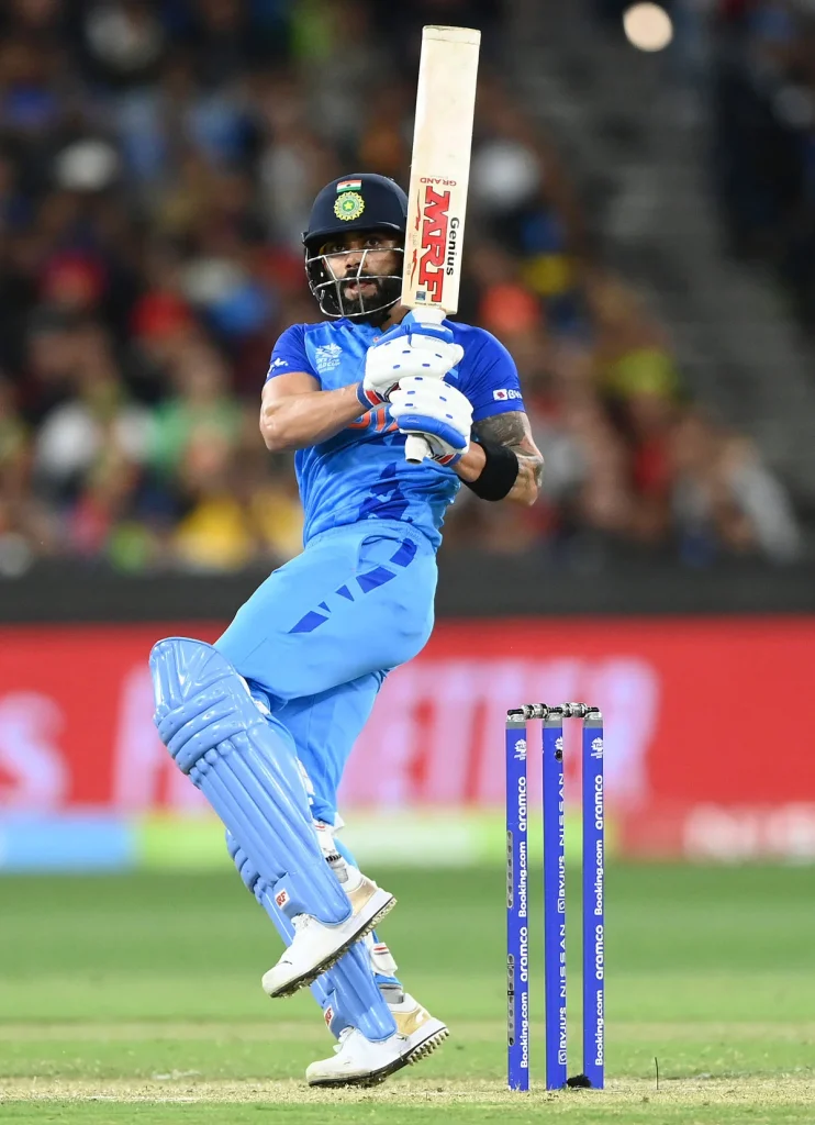 T20 World Cup 2024: Virat Kohli Recreates Iconic MCG Six Against Afghanistan's Naveen-ul-Haq