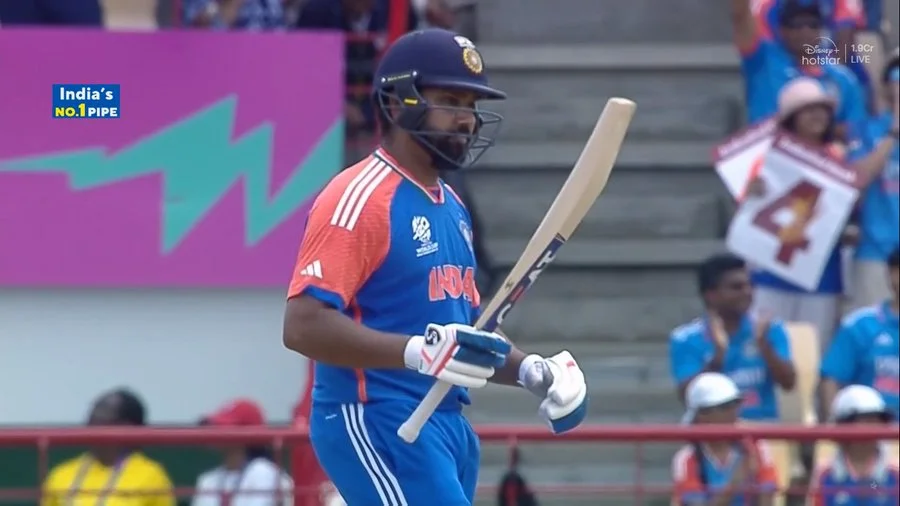 VIDEO - Ritika Sajdeh's Reaction To Rohit Sharma's Onslaught vs Mitchell Starc Has Gone Viral