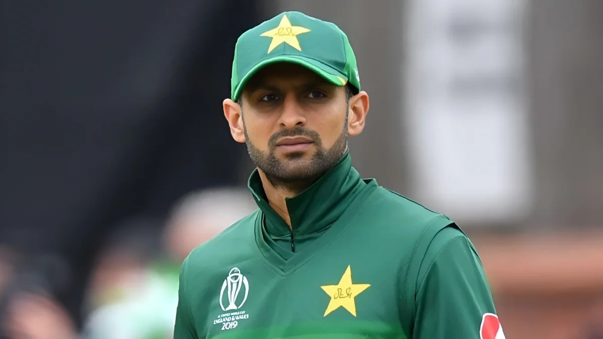 Cricketers Who Started as Bowlers But Turned into Legendary Batsmen