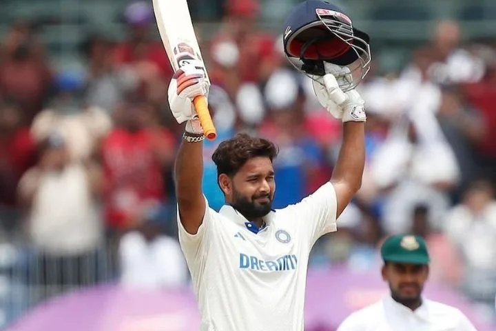 Rishabh Pant vs MS Dhoni