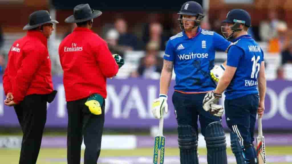 4 Bizarre Dismissals in Cricket