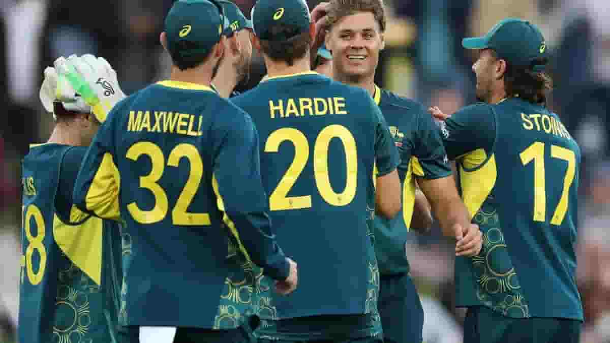 AUS vs PAK: Stoinis Toys With Pakistani Bowlers In 3rd T20I