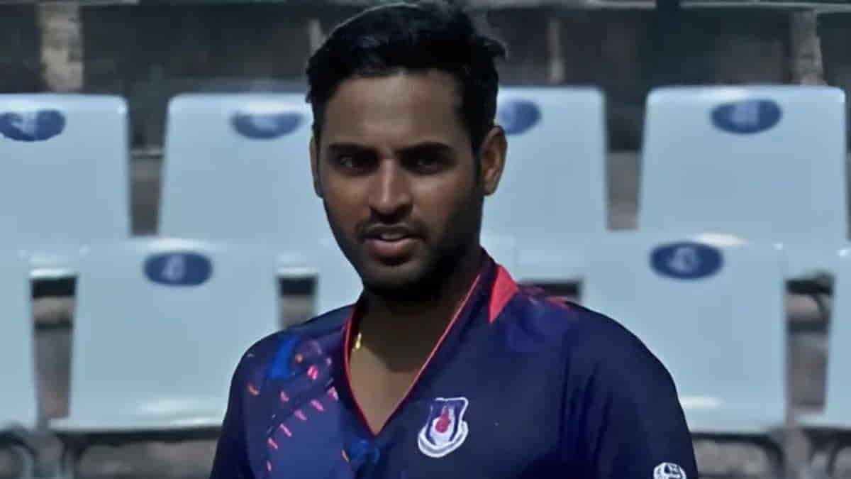The Magic of Swing Bowling: 7 GOAT Bowlers Of Their Era