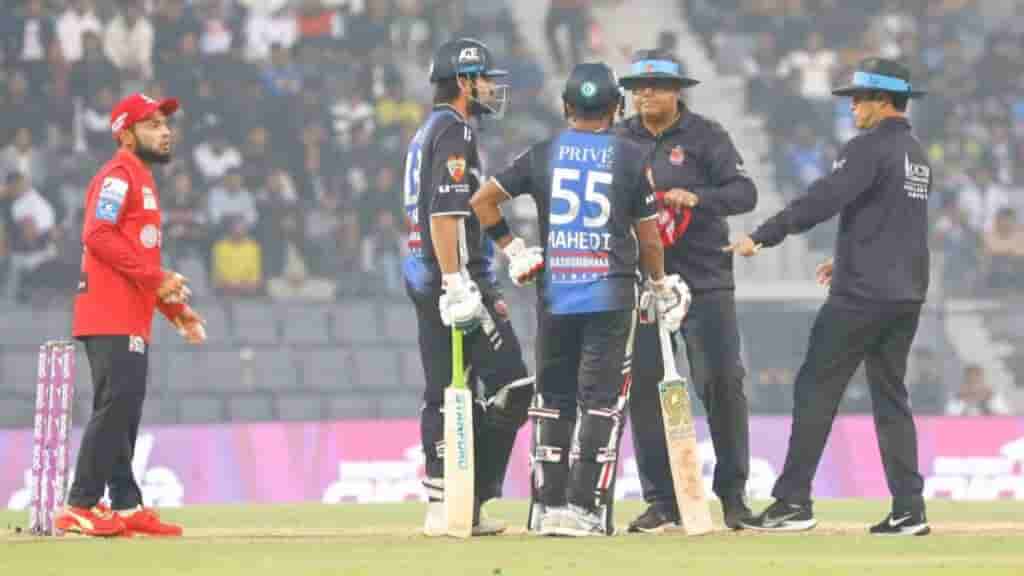Bpl 2025 Mahedi Hasan Given Out For Obstruction On Field