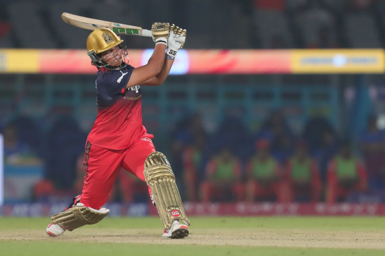 WPL 2025: Richa Ghosh Finishes Off Like MSD (Credits- ESPN)