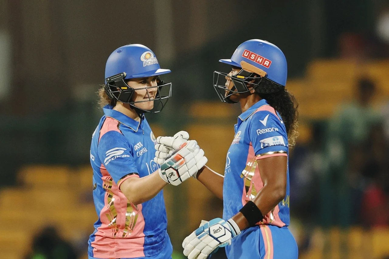 Nat Sciver-Brunt WPL 2025 batting, Mumbai Indians victory.