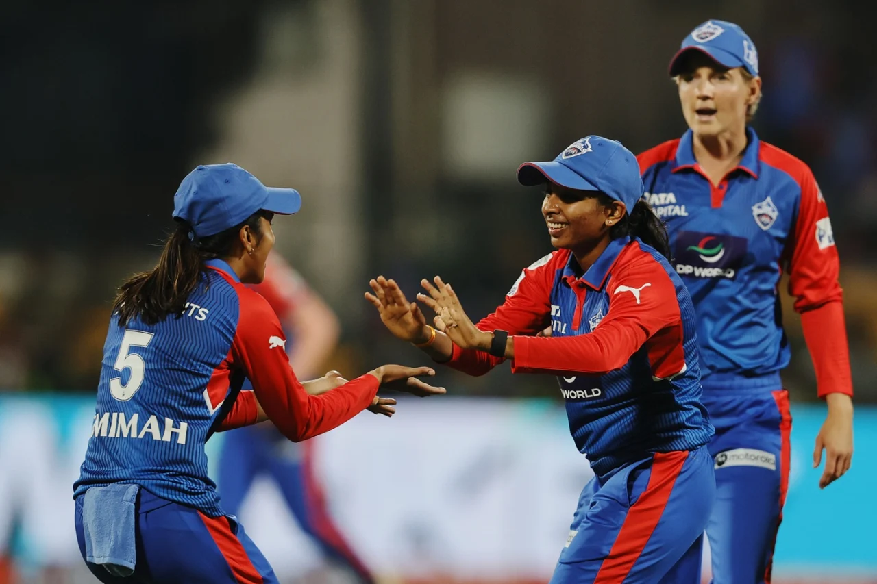 WPL Points Table 2025, Delhi Capitals on top after win.