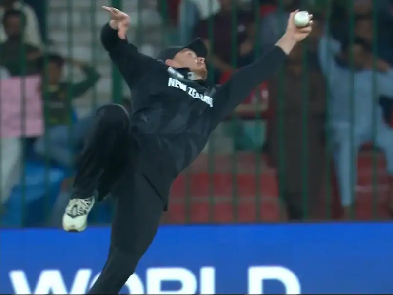 Jonty Rhodes Hails Glenn Phillips As Best Fielder Of The Generation