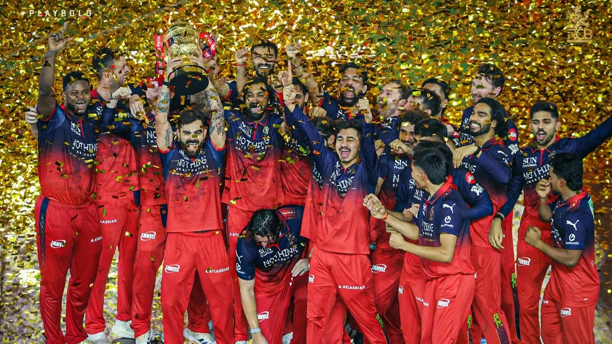 RCB Rewrite History Defends IPL Title: King Kohli Helped To clinched The Title